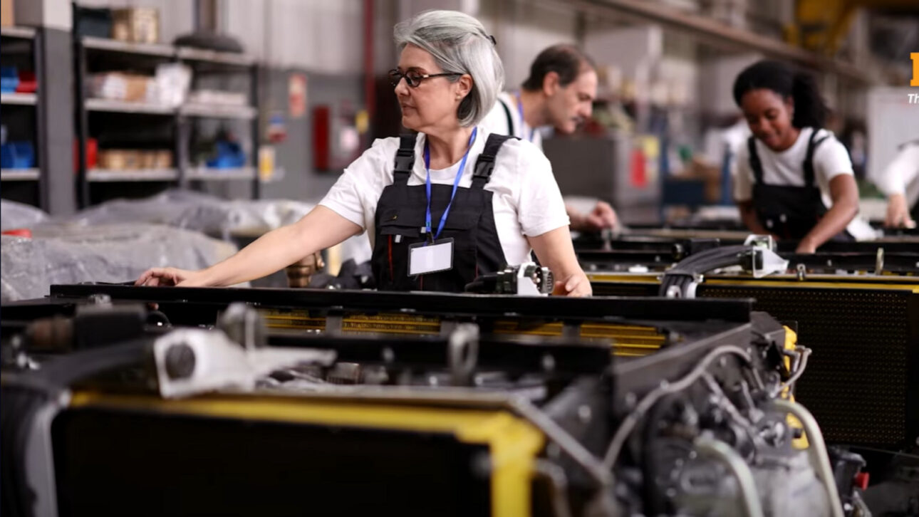 Gigante dos automóveis, Volkswagen avalia fechar 4 fábricas na Alemanha e cortar até 100 mil empregos na maior reestruturação da indústria automotiva