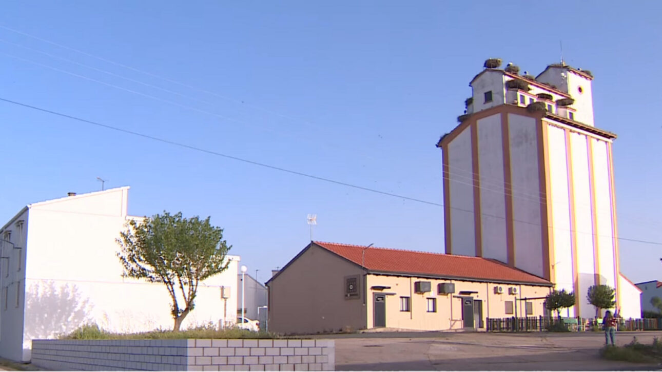 Centenas de silos abandonados podem virar baterias gigantes: Espanha e Portugal estudam armazenar energia renovável usando areia, pedras e calor
