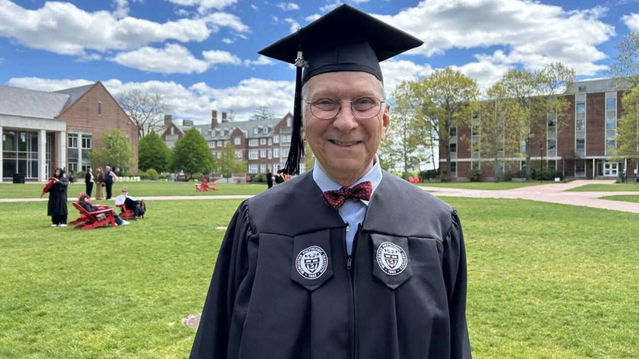 "I hope this achievement can inspire at least one person to realize the great value of persistence. I think persistence is underestimated", he states.