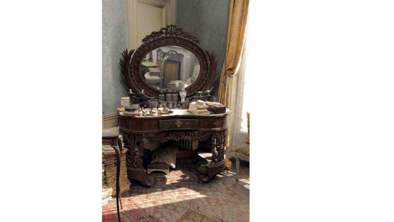 Abandoned apartment of Madame de Florian. Interior of Madame de Florian's apartment © Getty Images