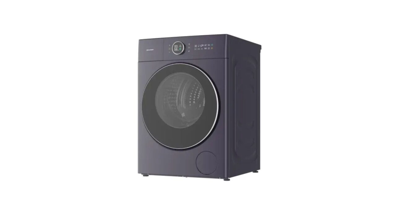 Nova Lava e Seca Brastemp BNQ14 usa ozônio, sensores e autodosagem para higienizar roupas, objetos e até celular sem água em ciclos smart.