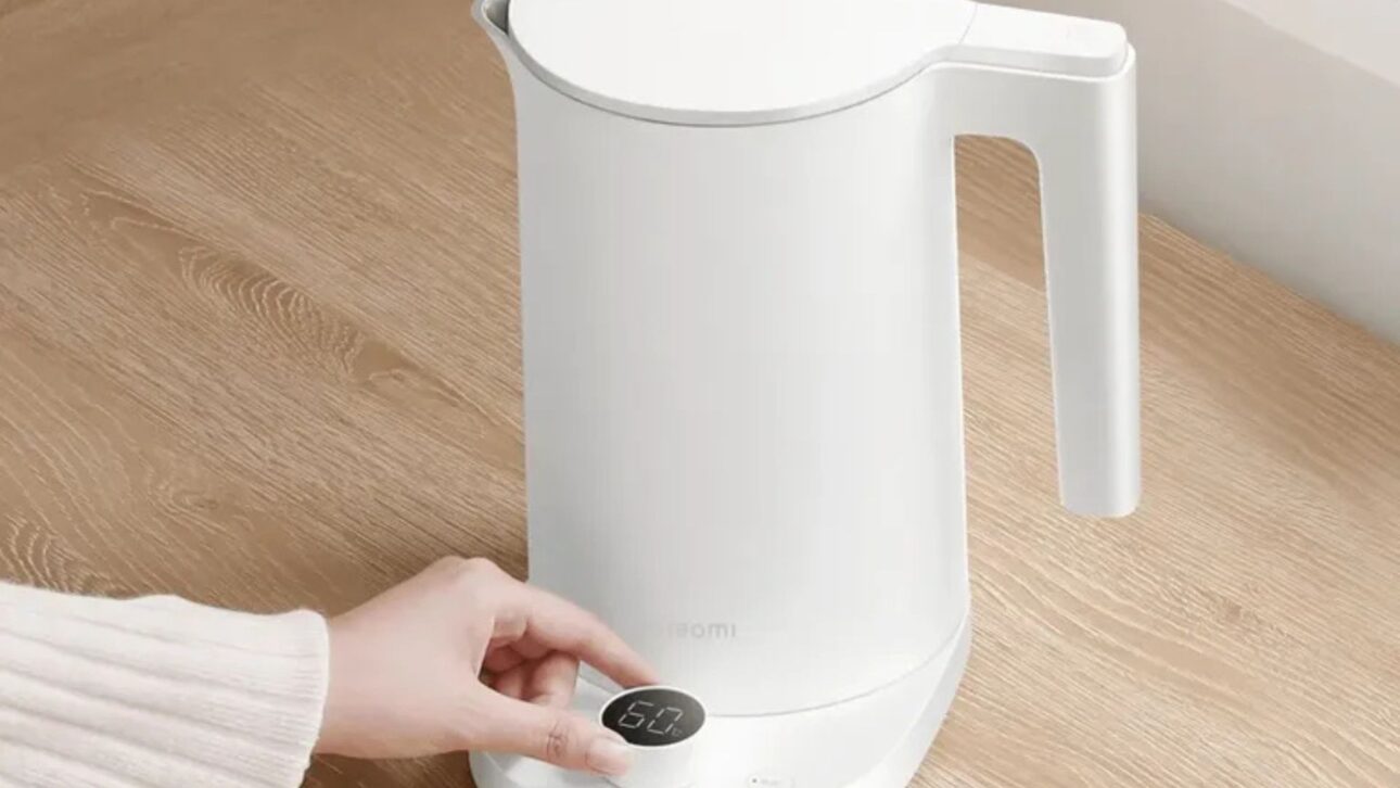Conheça 7 eletros inteligentes da Xiaomi, com preços de R$ 81 a R$ 1.300, para cozinha, pets e qualidade do ar com mais praticidade.