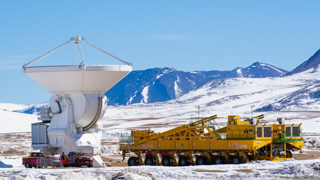 Otto e Lore movem antenas de 115 toneladas do ALMA no Atacama, a 5.000 metros, com precisão milimétrica e engenharia extrema rara.