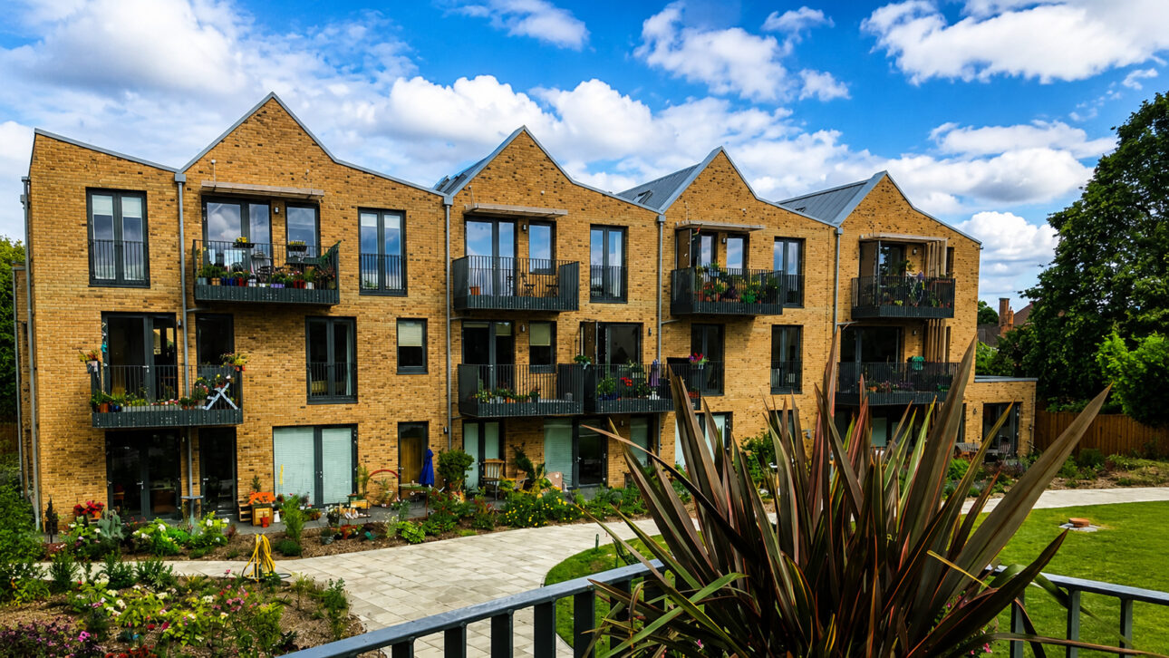 Residential building New Ground Cohousing in London, with independent apartments, common areas, and social rental units