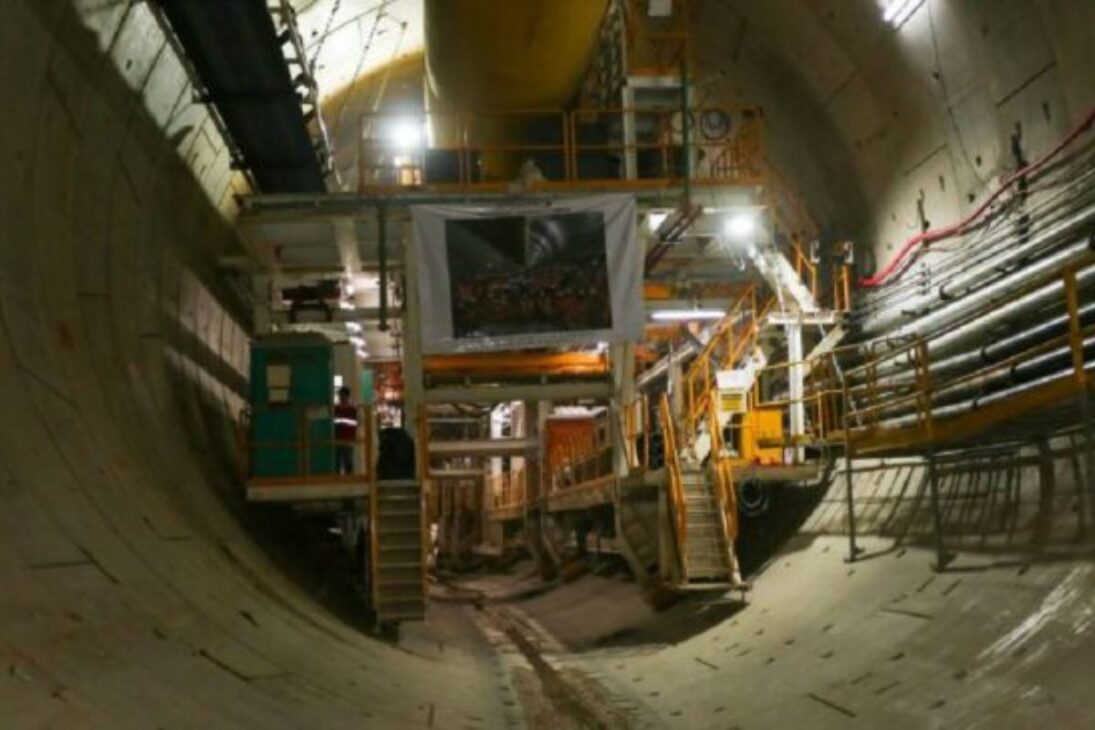 Maior tuneladora já trazida ao Brasil, com 11,67 m e 2.600 toneladas, vai abrir 7 km de túnel da zona leste de São Paulo até Guarulhos a partir de 2026