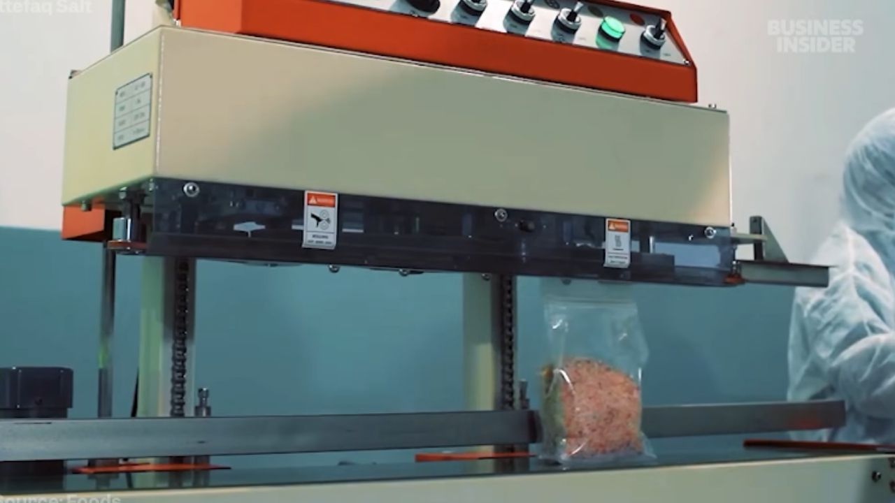 Himalayan pink salt from the Khewra Mine in Pakistan raises alert about microplastics and heavy metals.