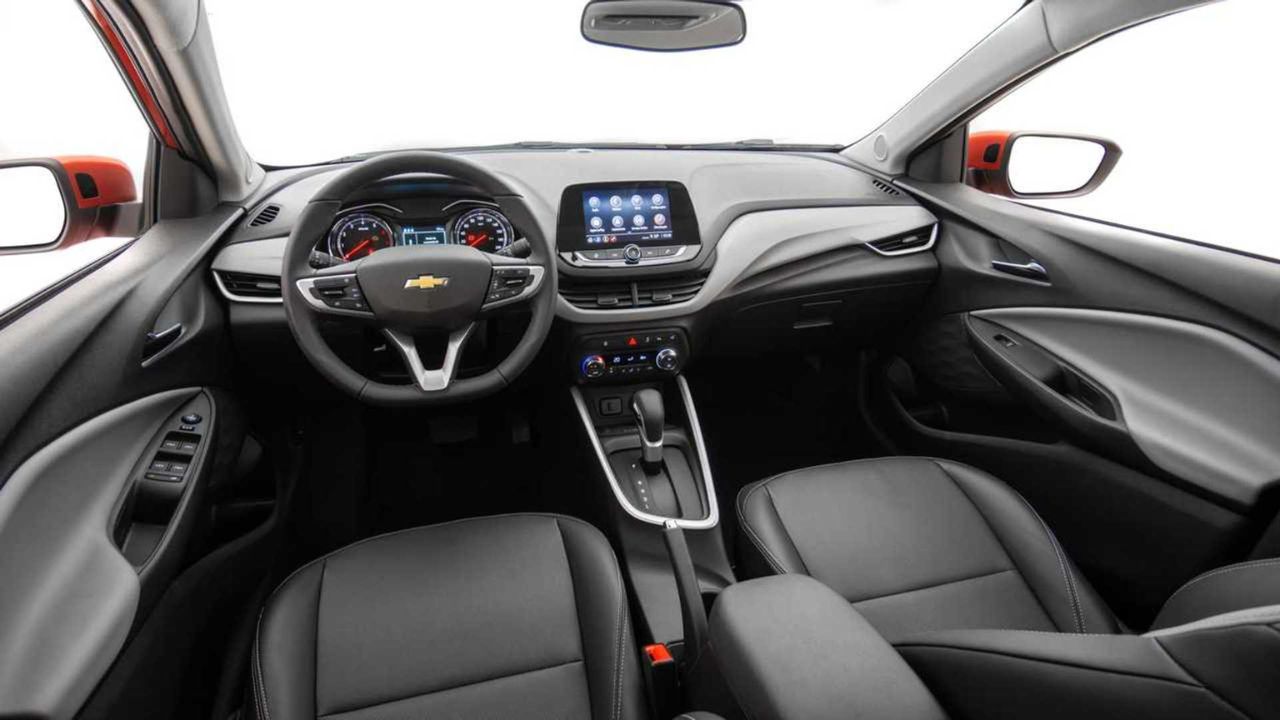 Chevrolet Onix Hatch 1.0 Turbo automático 2020 tem preço Fipe de R$ 61.573, motor de 116 cv, câmbio automático e consumo de até 15,1 km/l.