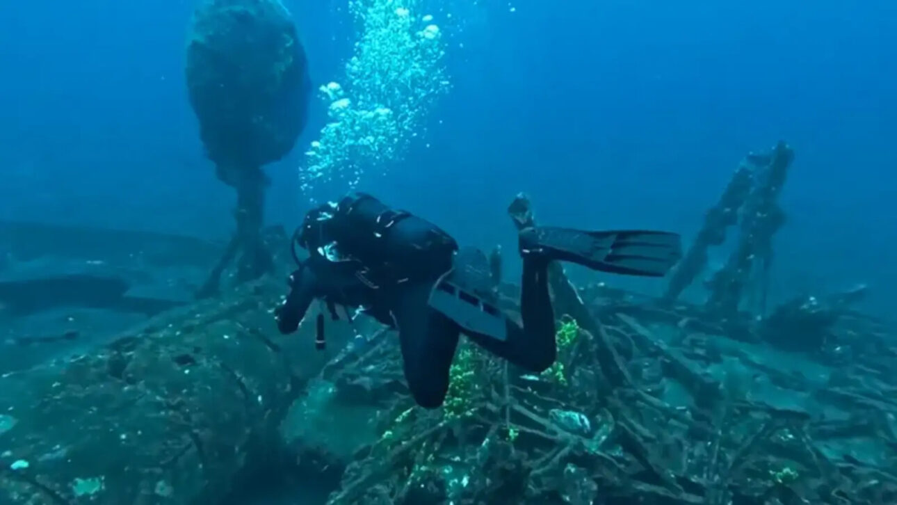 Navio de madeira encontrado durante obra em oleoduto