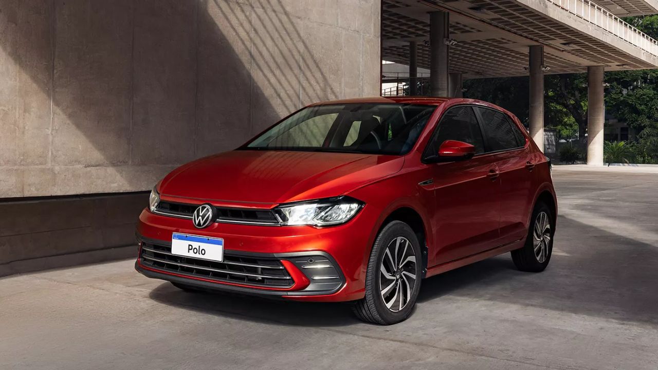 Ranking dos hatches mais vendidos em junho de 2026 tem Volkswagen Polo na liderança, avanço dos elétricos e estreia do Hyundai i20.