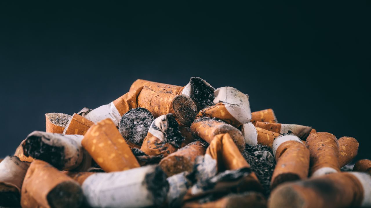 Project in the Netherlands receives cigarette butts for food and intends to recycle 1 million filters to produce a bench or garden set.