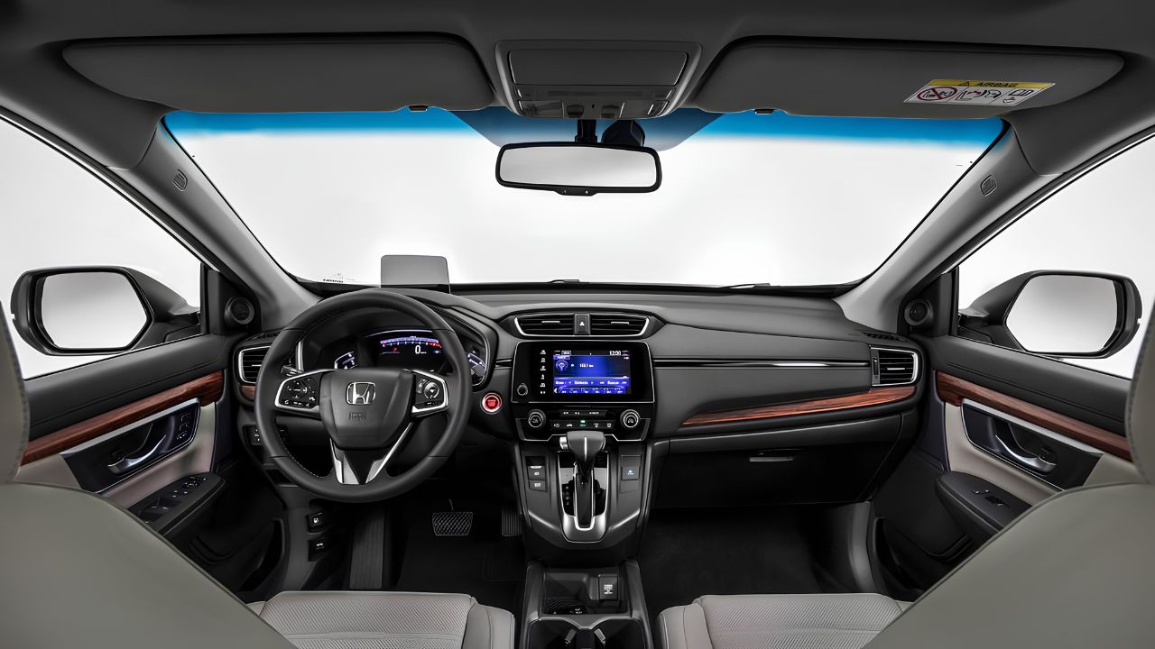 Custando menos que Corolla Cross e Creta 0 km: com motor 1.5 turbo de 190 cv, tração AWD, câmbio CVT, porta-malas de 522 litros e seis airbags de série, este SUV surpreende pelo espaço, desempenho e equipamentos: conheça o Honda CR-V Touring 2018