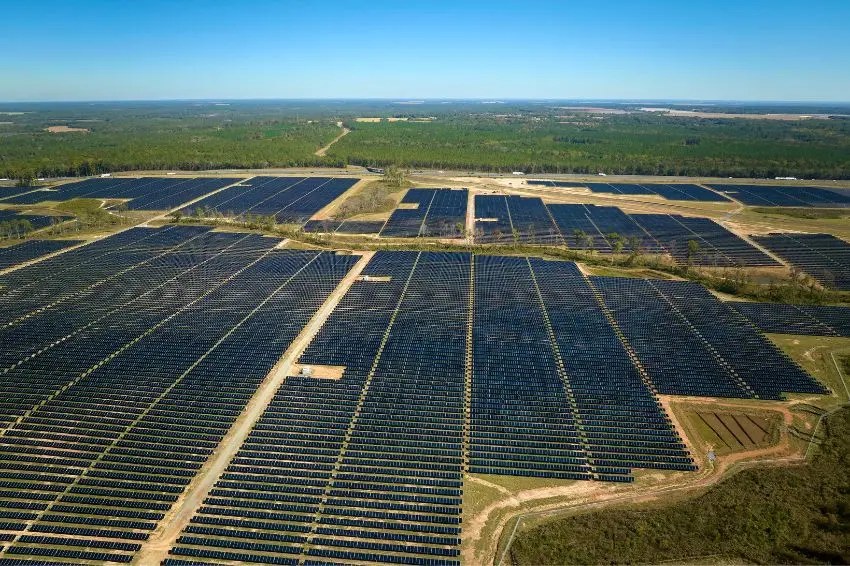 Vista aérea de fazenda solar