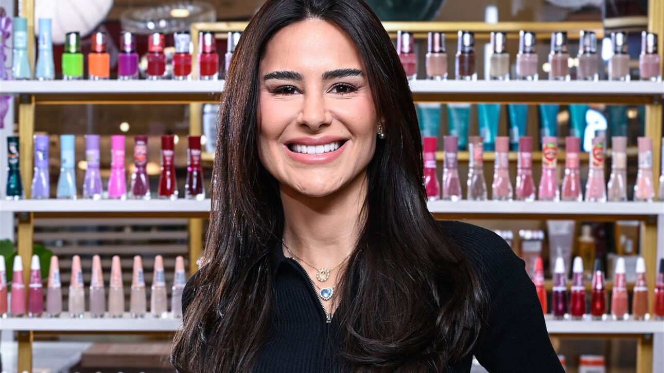 Natalia in one of the Natalia Beauty units, a brand she showcases on the profile @nataliabeauty. (Photo: Reproduction/Instagram @nataliabeauty)