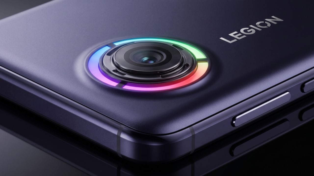 Novo tablet da Lenovo, o Legion Y700, chega em agosto com conexão 5G, suporte a chip SIM, câmera de 50 MP e ring light RGB.