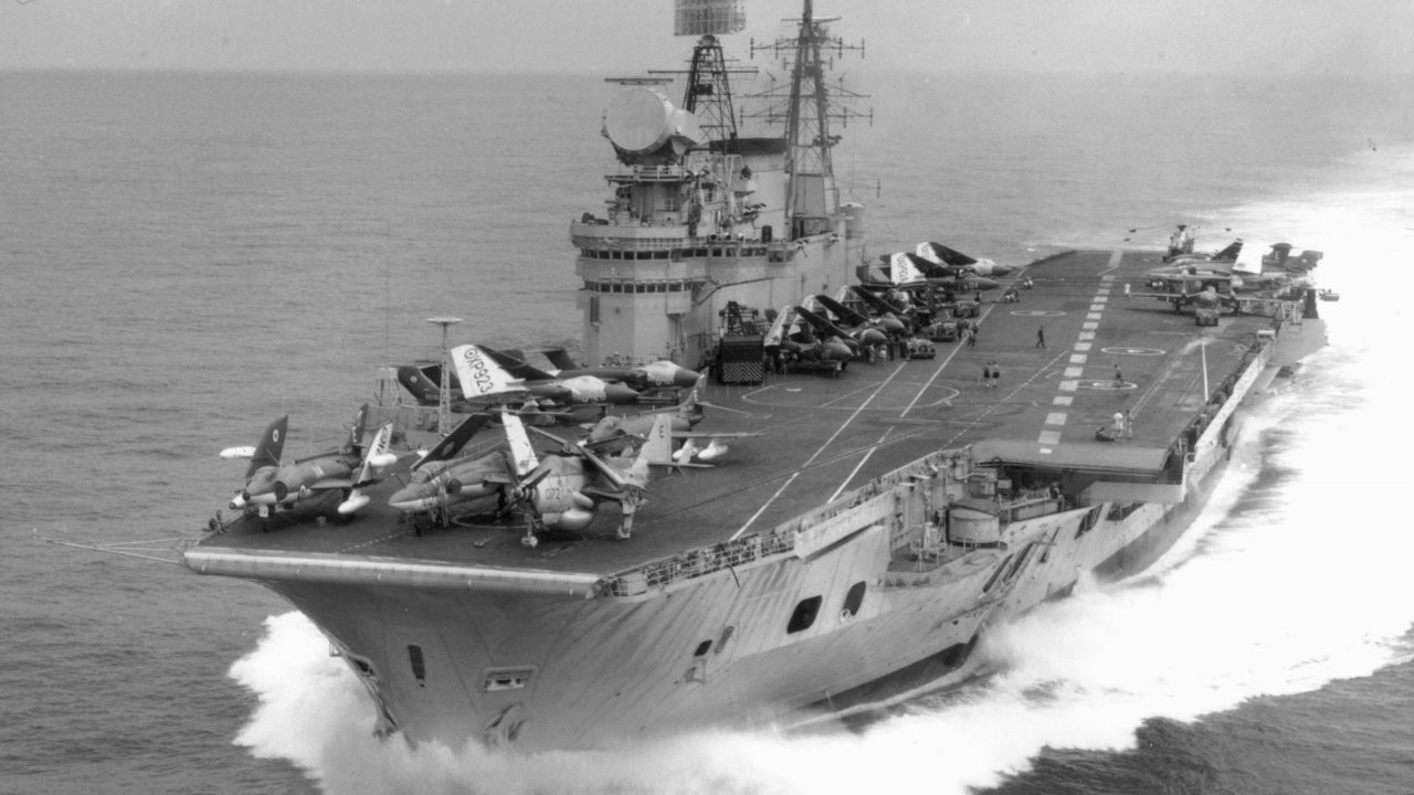 Discover the behind-the-scenes of the end of HMS Eagle. From a central piece in the Suez Crisis to a component donor, discover the history of the iconic aircraft carrier.