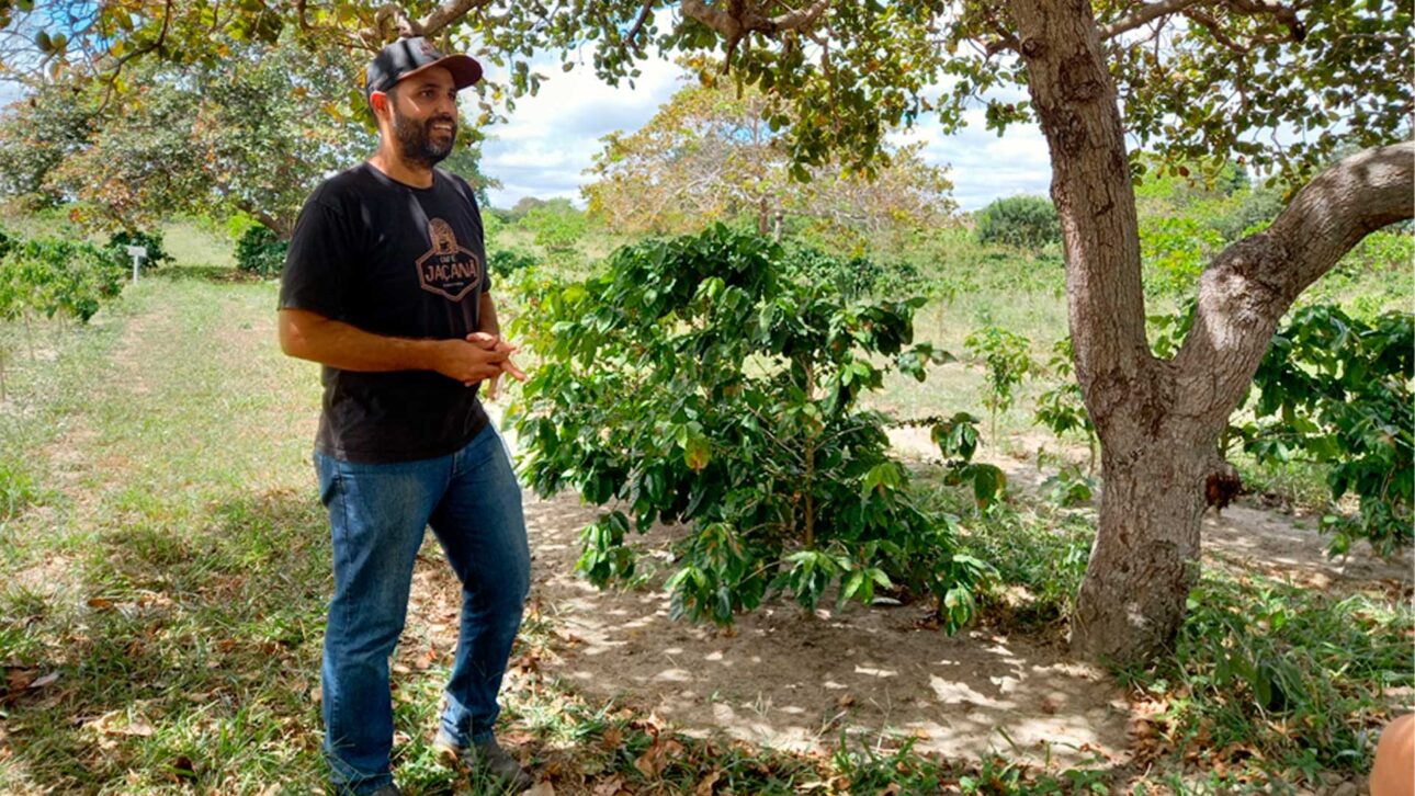 relação-da-família-com-o-café-começou-antes-do-plantio-que-Diogo-encontrou