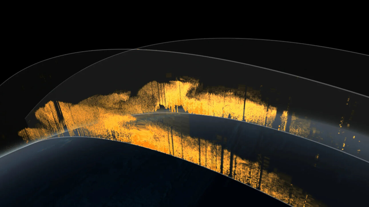 El instrumento lidar a bordo del satélite CALIPSO emite pulsos de luz que rebotan en partículas en la atmósfera y regresan al satélite. Distingue el polvo de otras partículas basándose en propiedades ópticas. Créditos: Scientific Visualization Studio, Goddard Space Flight Center de la NASA.