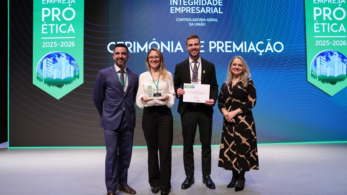Equipe da Statkraft Brasil recebe reconhecimento Empresa Pró-Ética 2025-2026 em evento da Controladoria-Geral da União.