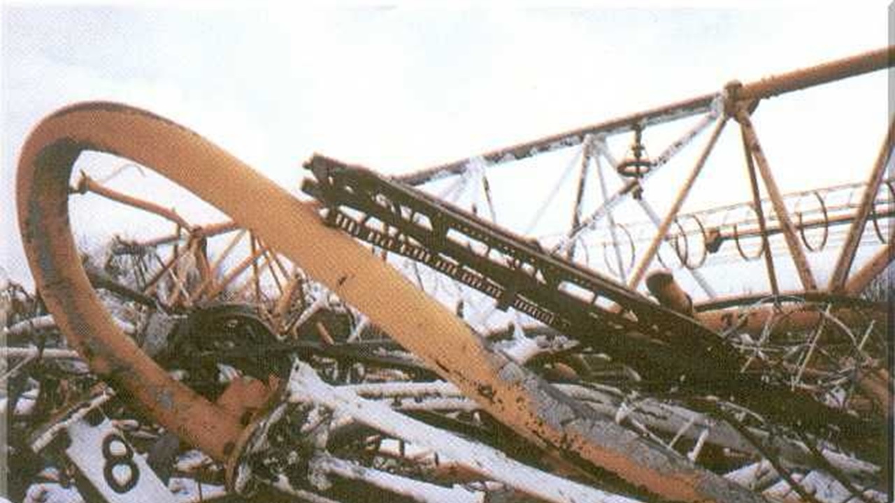 The tower that collapsed.