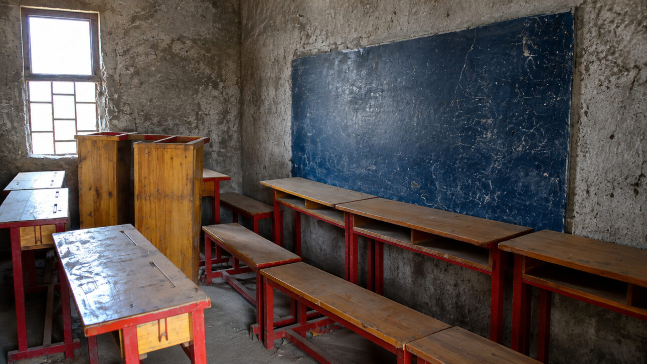 Antes da reconstrução, as aulas aconteciam em casas e mesquitas