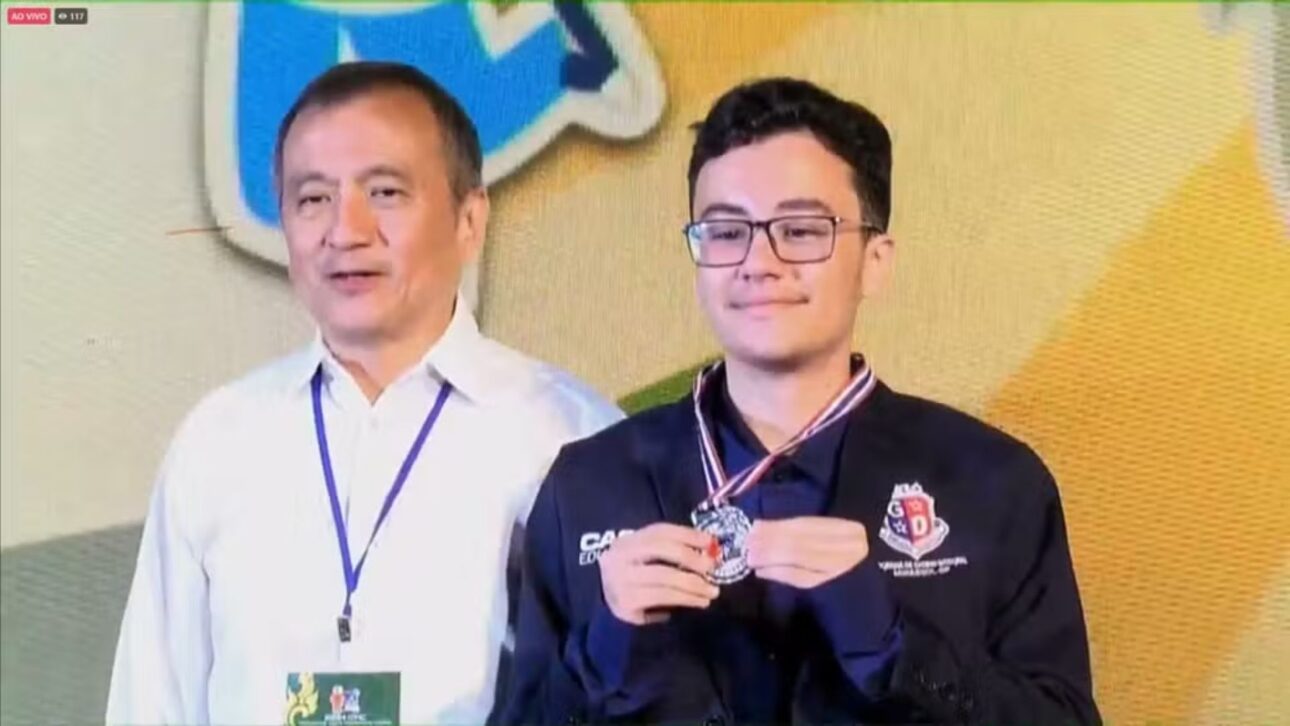 Aluno de Mirassol (SP) conquista medalha de prata em olimpíada internacional de matemática na Tailândia — Foto: Kalel Rodrigues de Souza/Arquivo pessoal