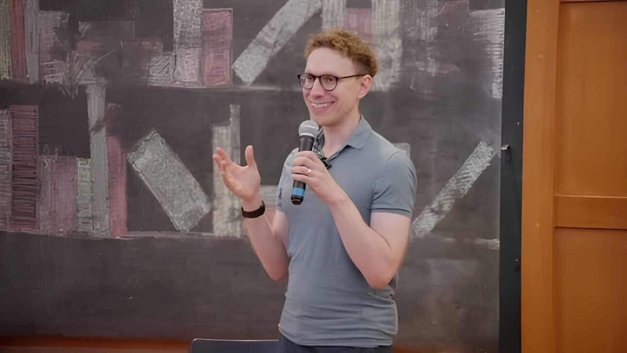 Daniel Tammet memorizou 22.514 casas decimais de π aos 25 anos e depois passou por testes cognitivos e ressonância funcional
