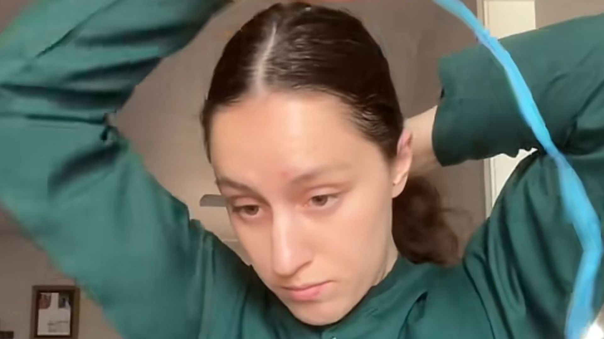 Lovina Zook cresceu em uma comunidade Amish e só conheceu a internet depois de deixar esse estilo de vida
Foto: @lovina_zook/TikTok