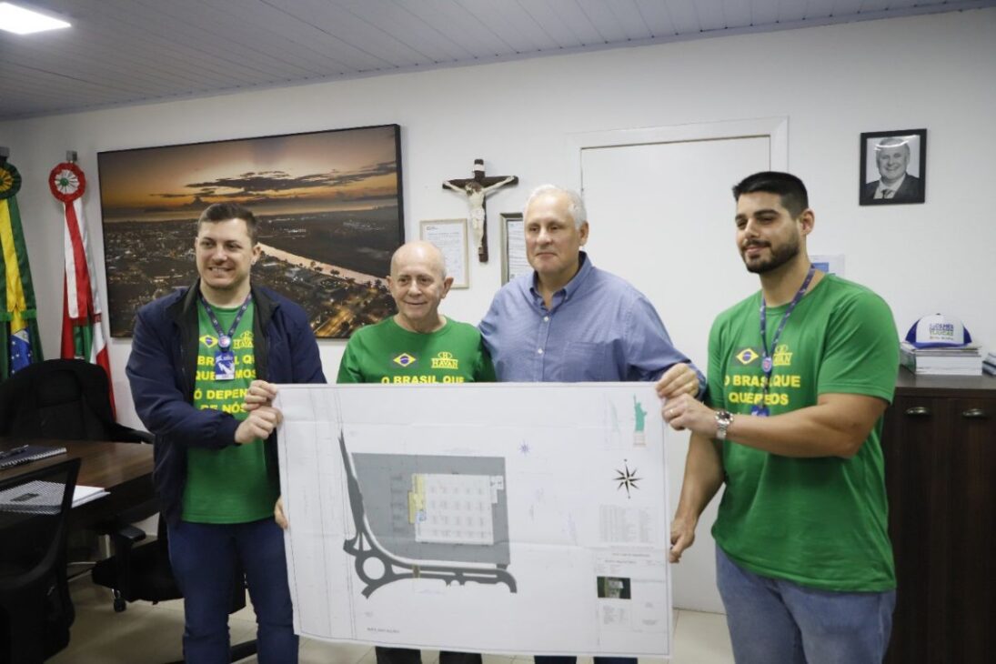 Rede de Luciano Hang apresentou à Prefeitura de Tijucas o projeto de R$ 110 milhões da nova Havan na BR-101: 20 mil m², 200 empregos e obras a partir de 2027