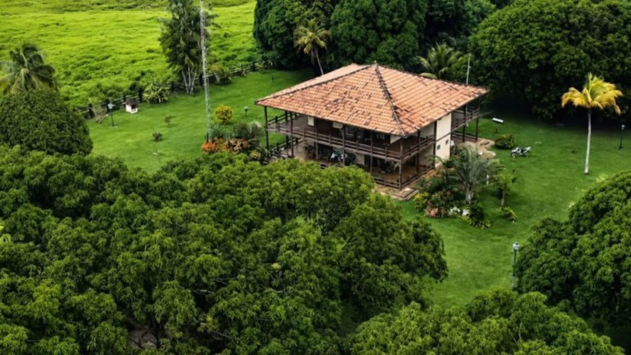 Aos 61 anos, Tarcísio Filho deixou as novelas para tocar a fazenda de 10 mil hectares no Pará que herdou do pai, com gado, milho e soja.