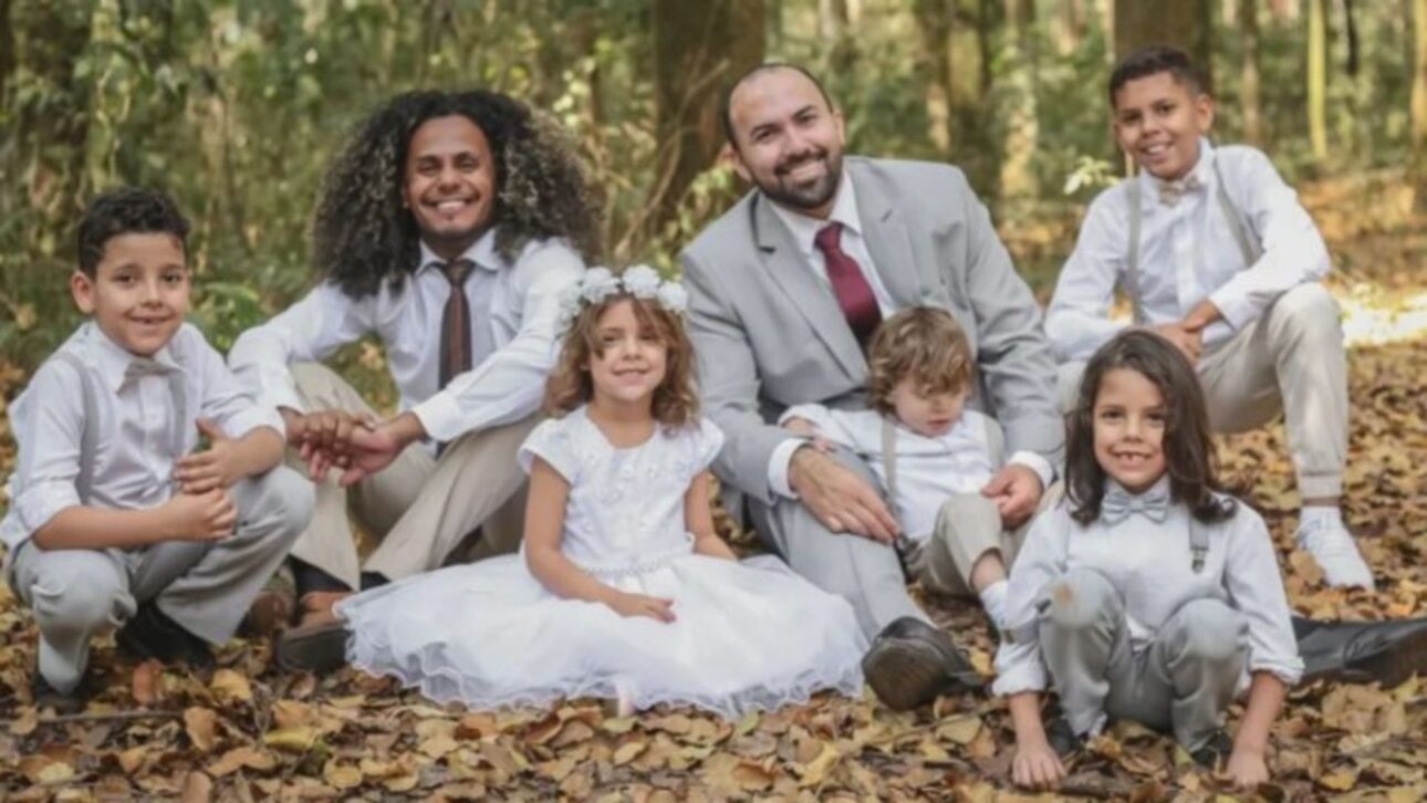 Daniel e Jhonatan adotaram 5 irmãos um ano antes de tragédia separá-los para sempre.
Foto: Reprodução/Redes Sociais
