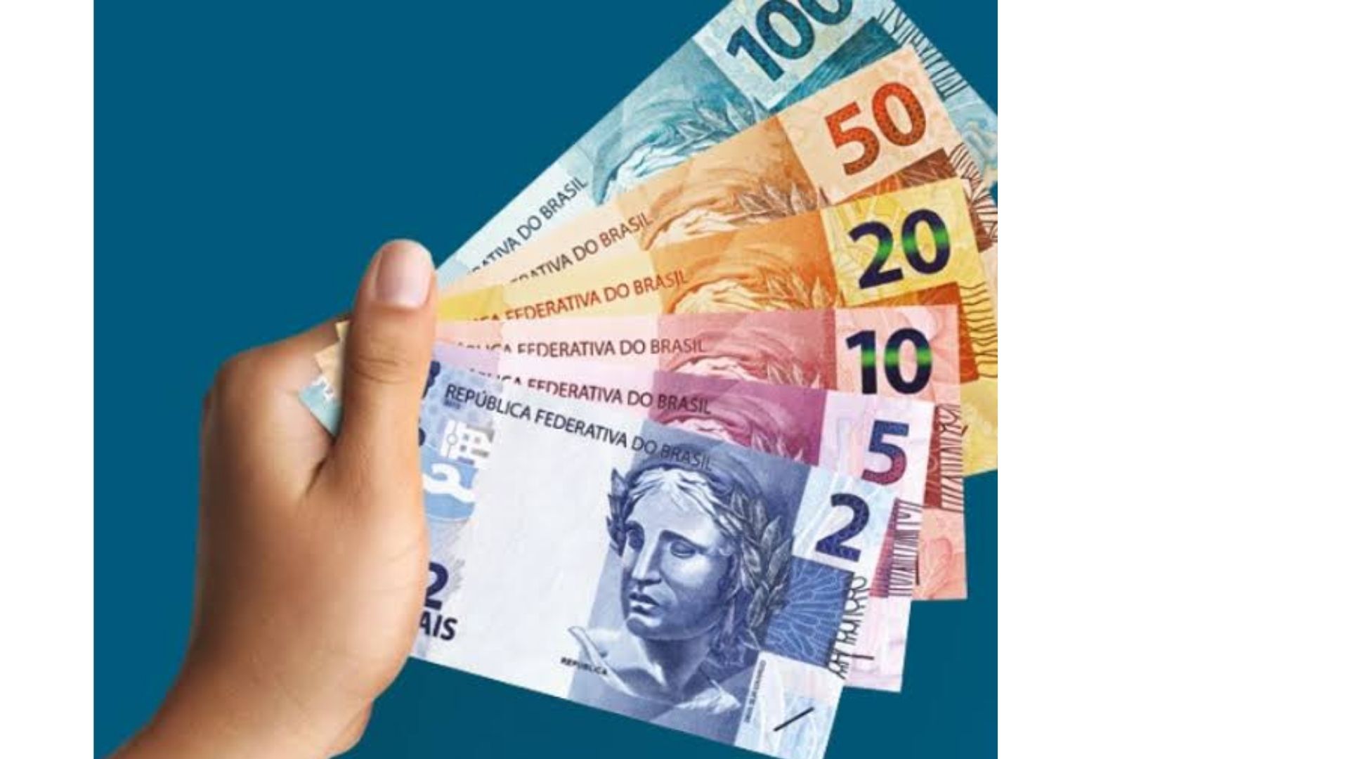 Pix leva 61% dos brasileiros a reduzir ou abandonar dinheiro em espécie, mas adesão entre maiores de 60 anos fica em 48%, contra 90% entre pessoas de 35 a 44 anos.