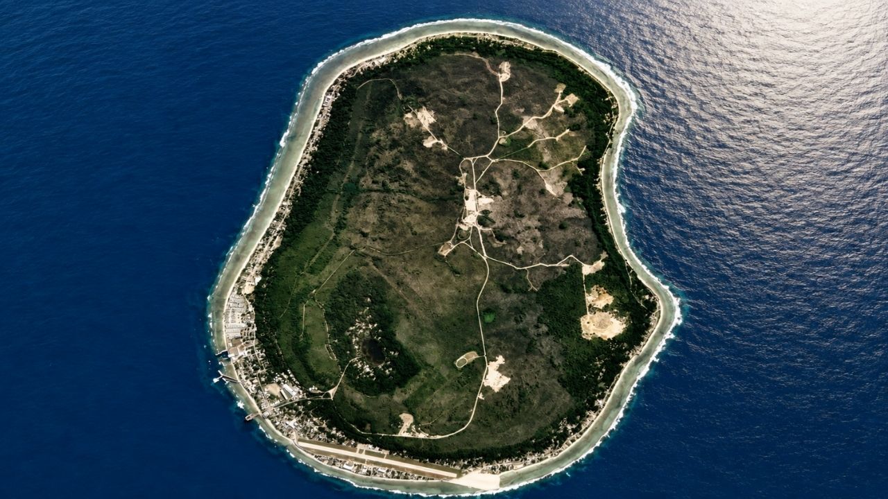 Nauru adota República de Naoero, onde 12 mil habitantes vivem em 21 quilômetros quadrados com poucas terras cultiváveis.