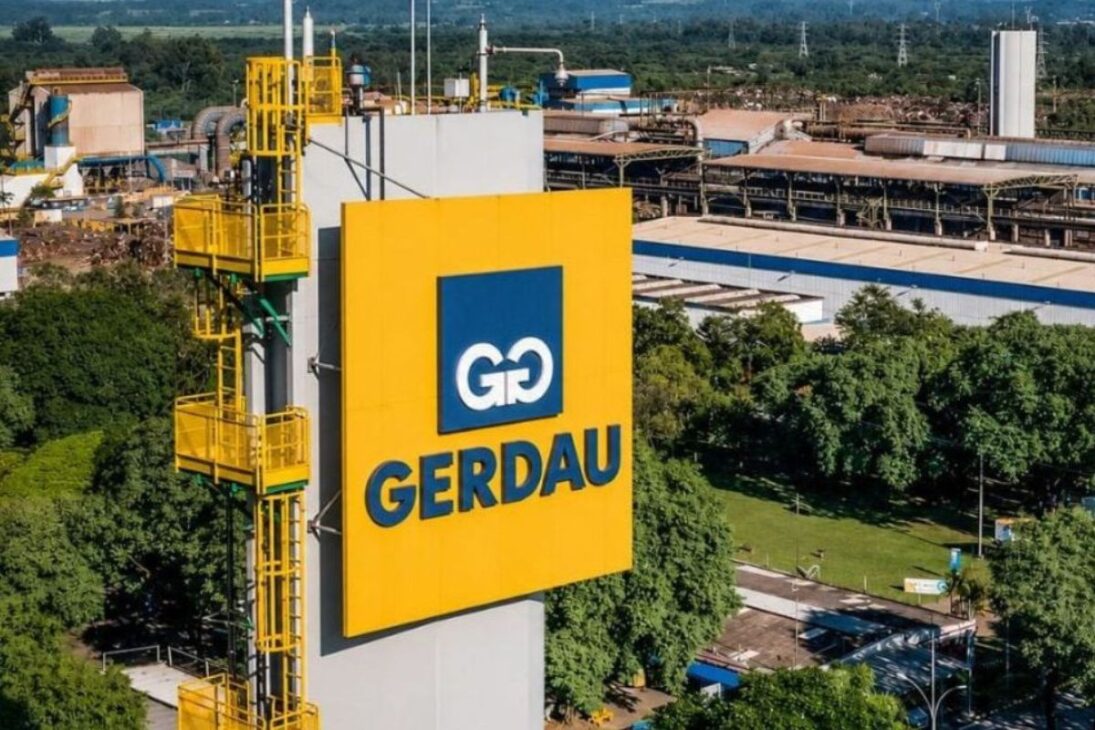 Gerdau anuncia 200 demissões no Recife e hiberna aciaria e laminação na fábrica do Curado. Unidade mantém 450 empregos e passa a focar em trefilados.
