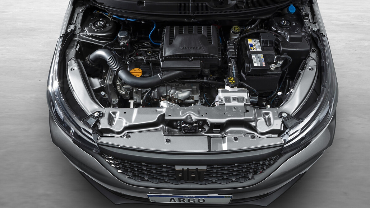 Descubra o Fiat Argo S-Design 1.3 CVT 2023, hatch automático por menos de R$ 77 mil. Confira preço FIPE, consumo, espaço e equipamentos!