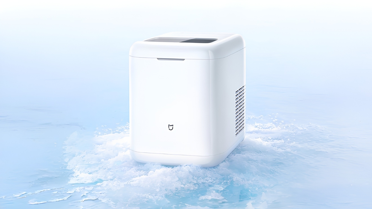 Xiaomi lança máquina de gelo compacta que produz até 13 kg por dia, faz 8 cubos em até 8 minutos e traz esterilização UV.