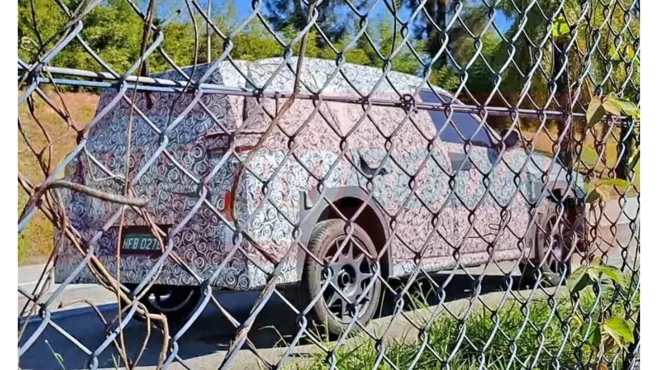 Protótipo camuflado do Projeto F2U, futuro SUV de até sete lugares da Fiat, é flagrado durante testes no Brasil antes da estreia prevista para 2027.