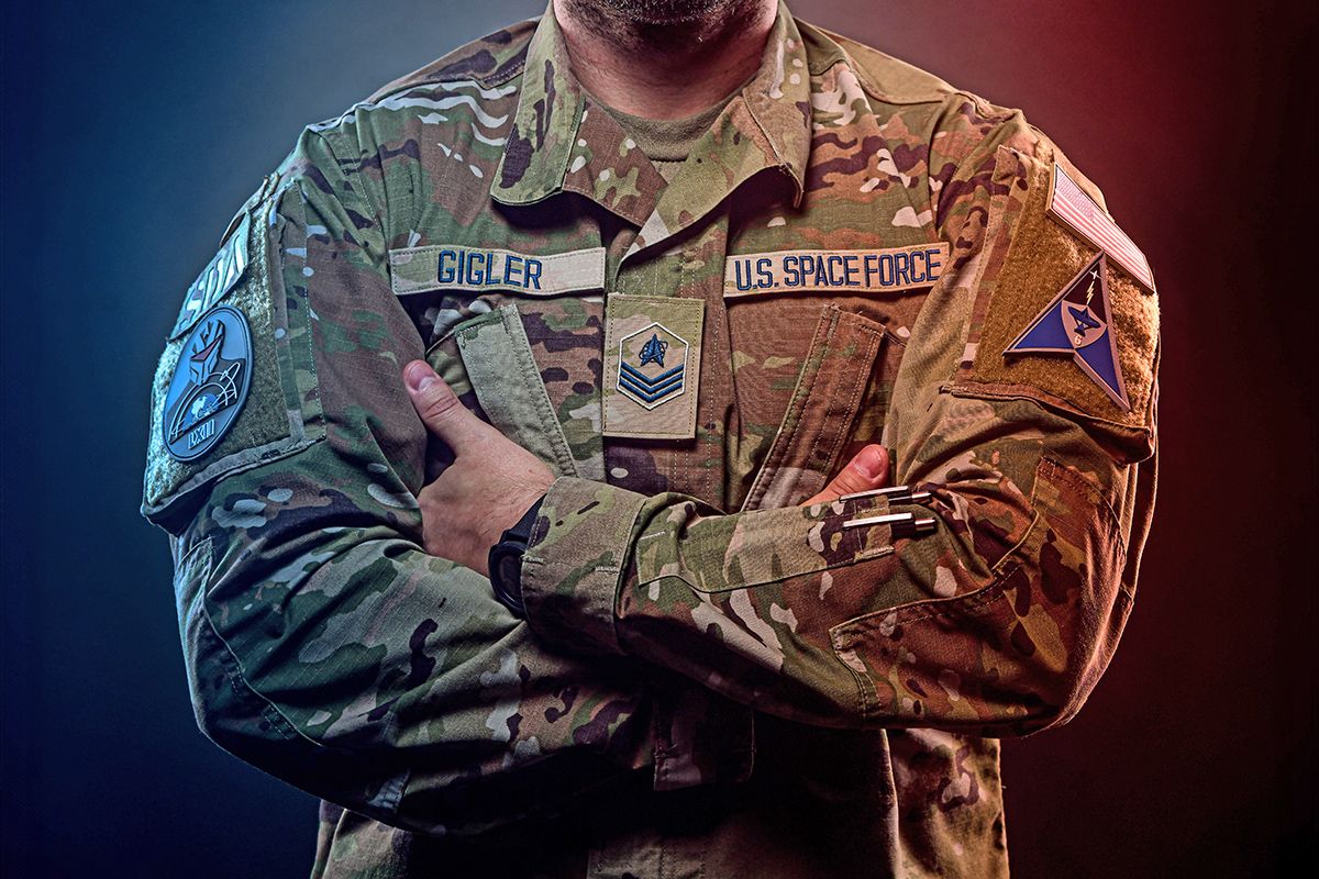 Os Estados Unidos confirmaram pela primeira vez que mantêm armas no espaço para defender suas forças. Troy Meink não revelou quais são os sistemas nem onde estão.