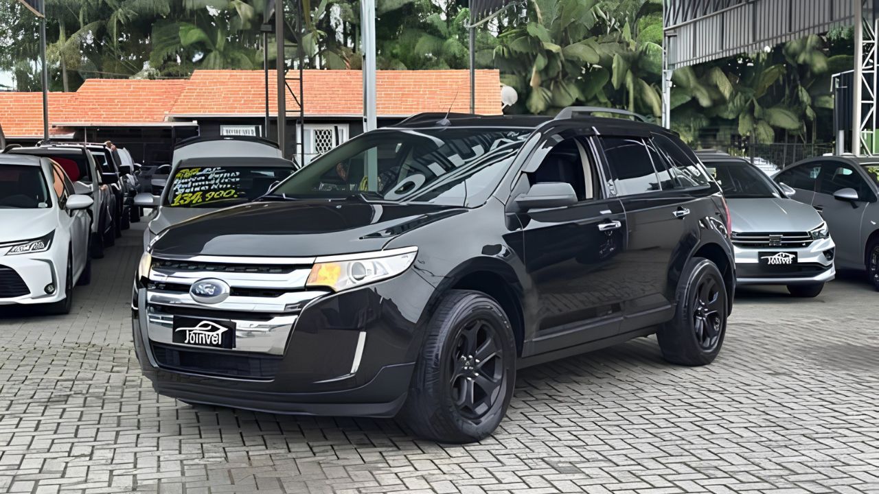 O SUV "4x4 de luxo" e esquecido da Ford que já custa R$ 140 mil menos: Edge ST tem 335 cv, V6 biturbo, 54,5 kgfm, tração AWD e faz de 0 a 100 km/h em 6,2 segundos