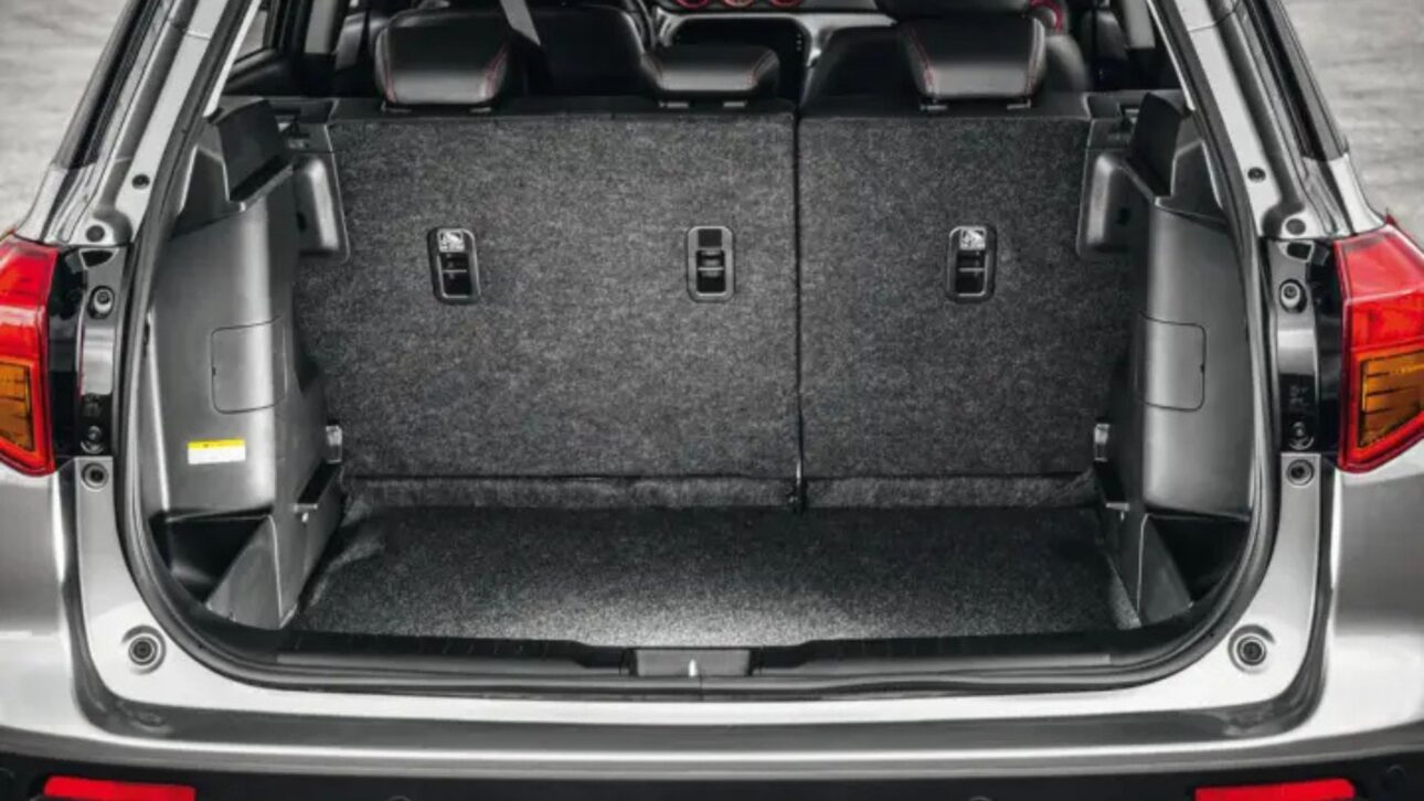 Esbanjando porta-malas de 375 litros, custando cerca de R$ 76 mil, Suzuki Vitara 1.6 automático faz até 13,2 km/L, roda cerca de 620 km por tanque e entrega mecânica japonesa de 126 cv