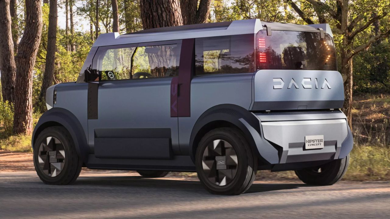 Dacia prepara lançamento do Hipster para 2027, com quatro lugares, motor elétrico de 20 cv, três metros de comprimento e preço abaixo de R$ 68 mil.