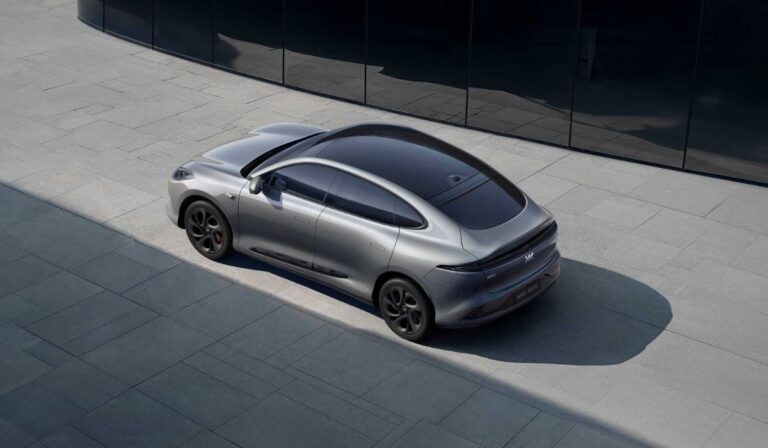 MG IM6 será o primeiro SUV elétrico da nova linha premium IM comercializado no Brasil e terá versão com 752 cv e bateria de 100 kWh. Créditos: MG Motor Europe/Divulgação
